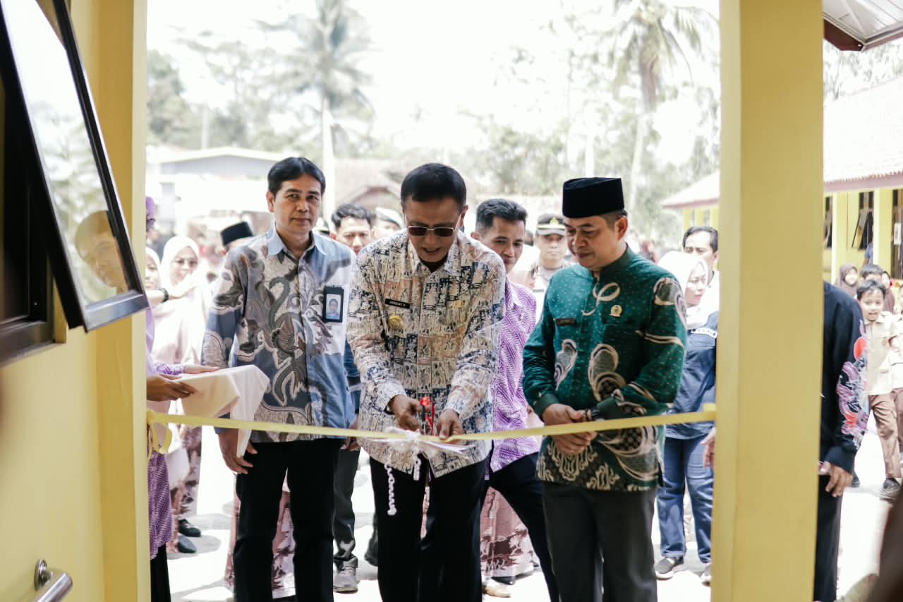Open House SDN 2 Margaharja, Bupati Herdiat Apresiasi Bantuan Revitalisasi Presiden